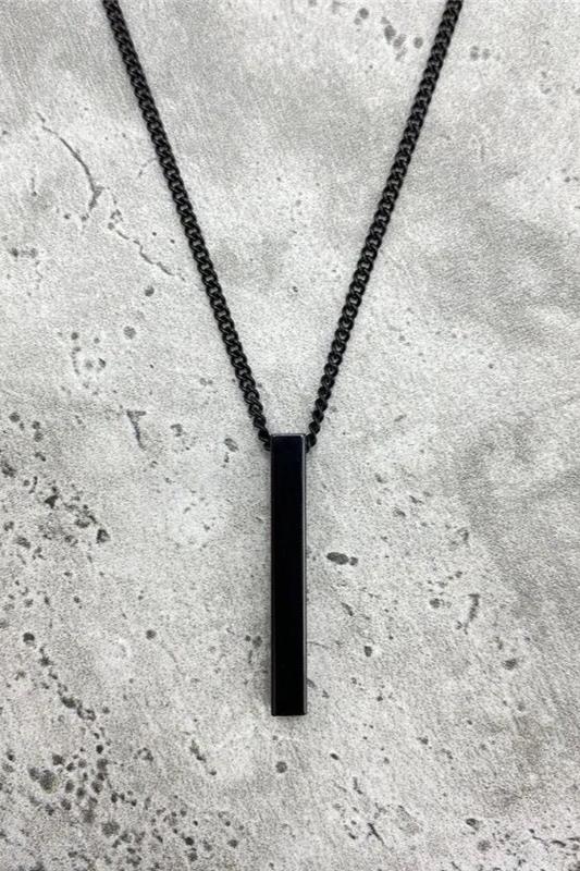 THE BAR NECKLACE